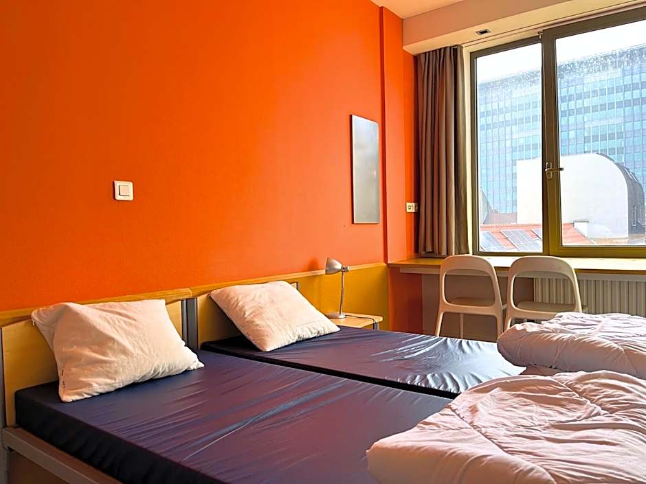 Youth Hostel van Gogh