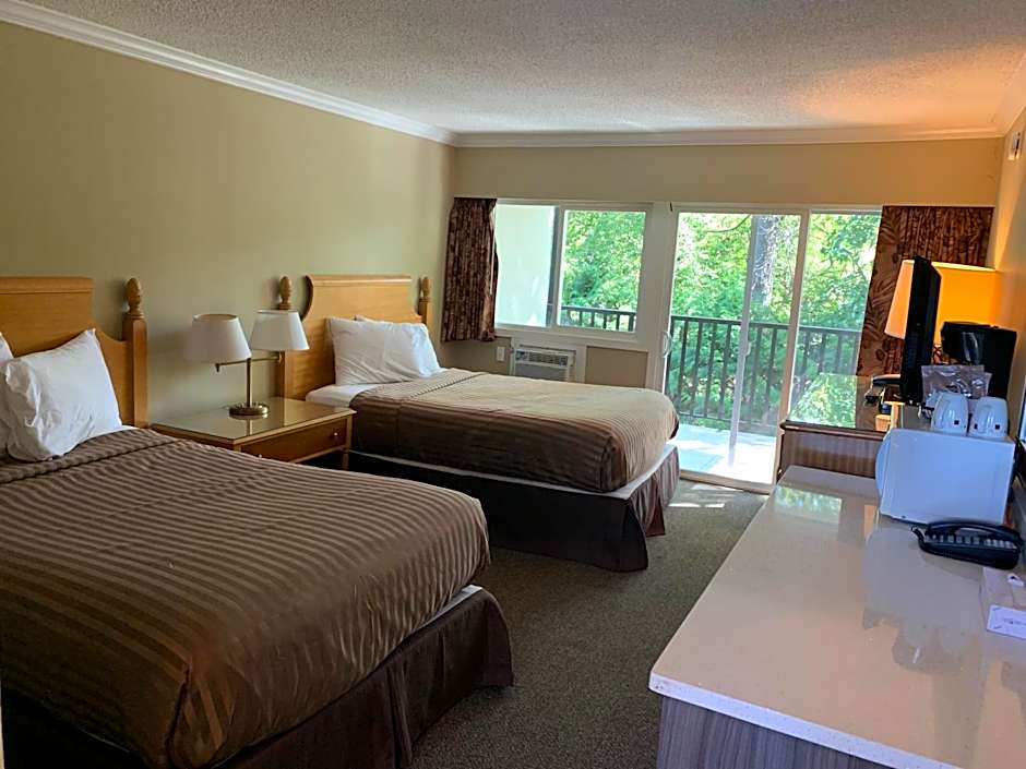 Okanagan Royal Park Inn by Elevate Rooms