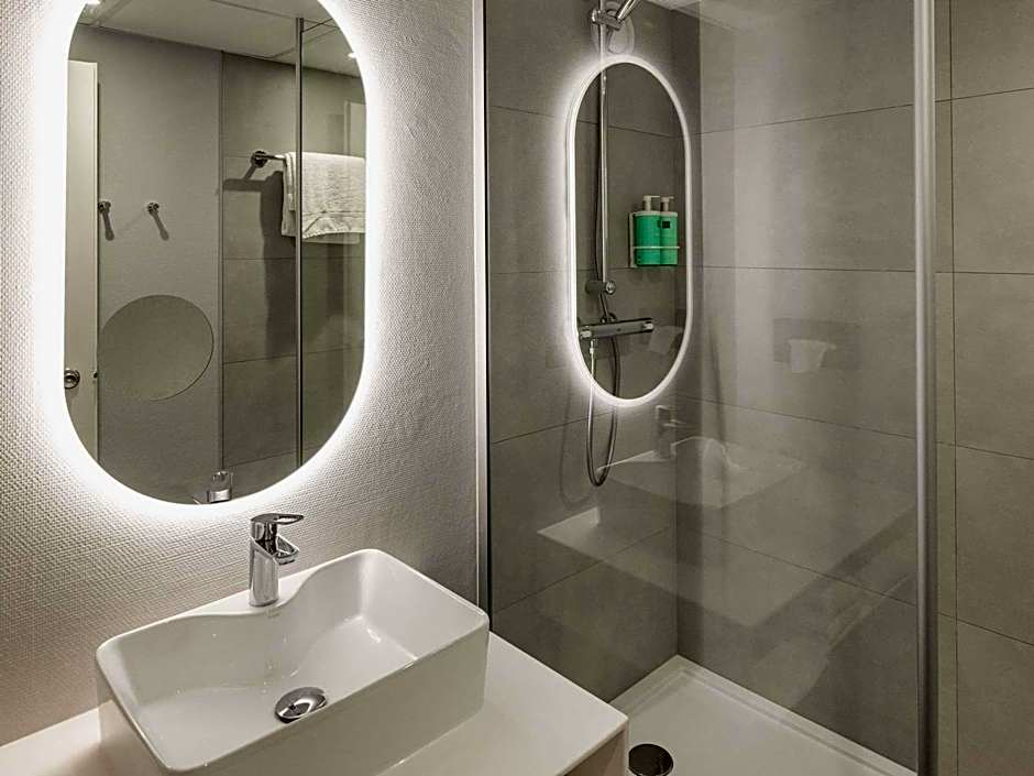 Novotel Macon Nord Autoroute du Soleil