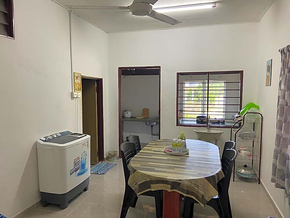 Jasmine Guesthouse Near Padang Besar Train Station