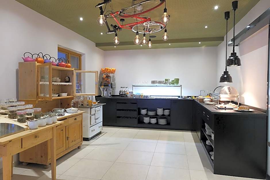 Hotel Die Arlbergerin - Design & Tiroler Gemütlichkeit