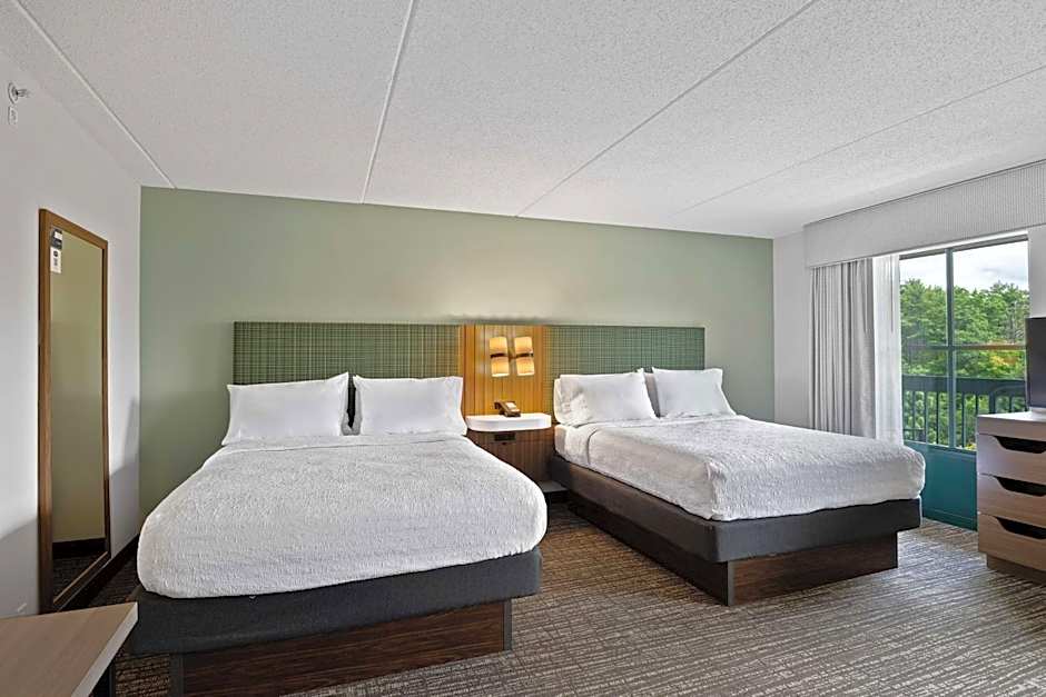Hampton Inn By Hilton & Suites Lake George, NY