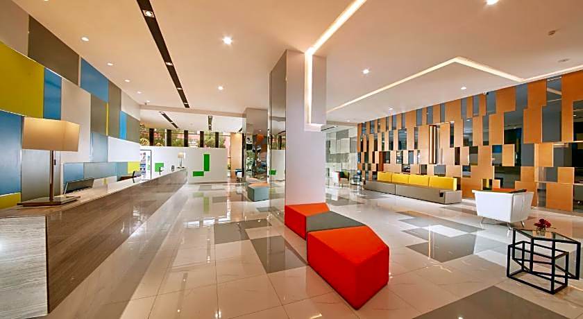 Holiday Inn Express Leshan City Square By IHG