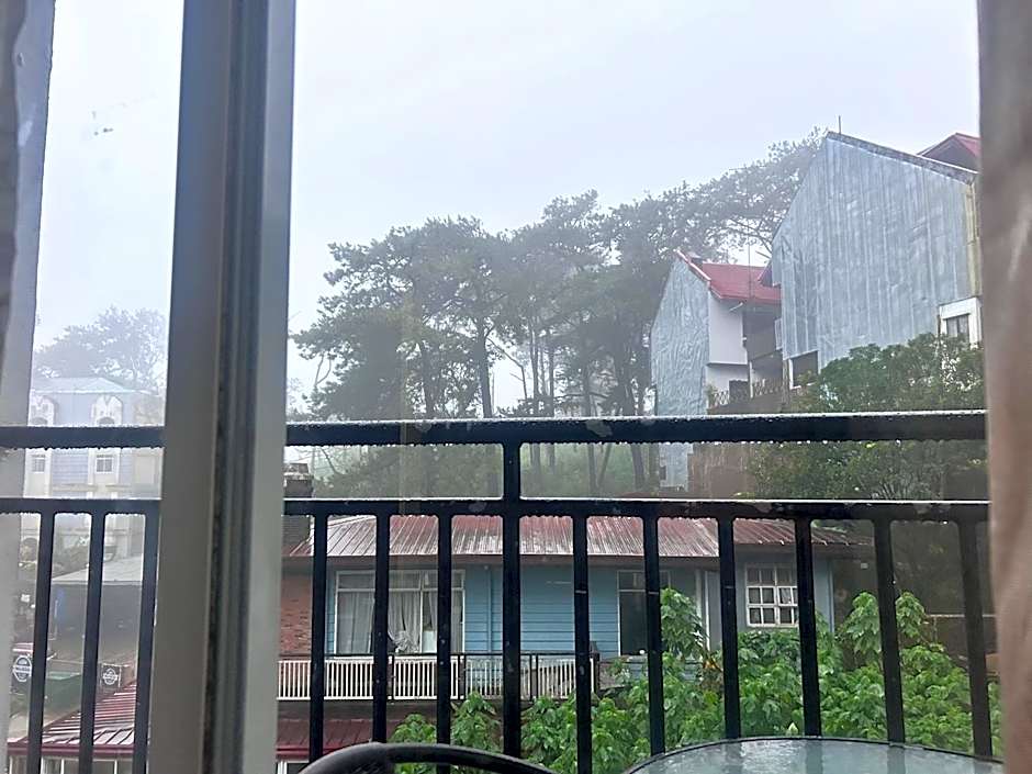 Condominium EC Accommodation
