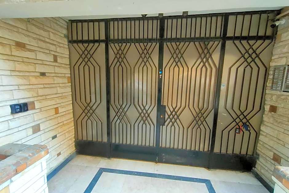 The 2 BDR Emerald Condo 5 min to CAI Airport