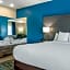 Comfort Inn & Suites Pauls Valley - City Lake