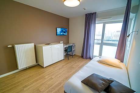 Economic Studio (Single Bed)