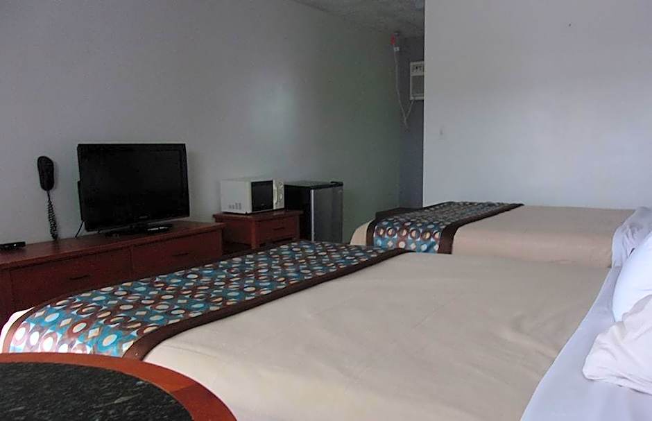 Capri Motel