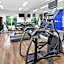 Holiday Inn Express Hotel & Suites Chicago South Lansing By IHG