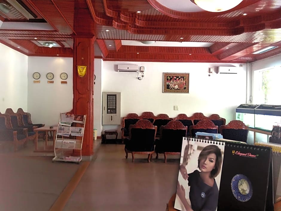 Royal White Elephant Hotel