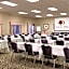 DoubleTree By Hilton Portland Tigard