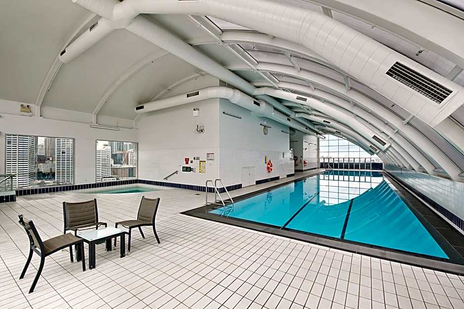 Darling Harbour Getaway