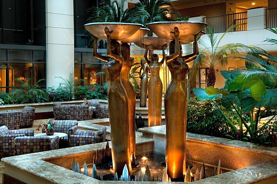 Embassy Suites by Hilton Sacramento Riverfront Promenade