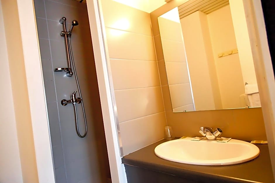 Logis REX HOTEL Lorient