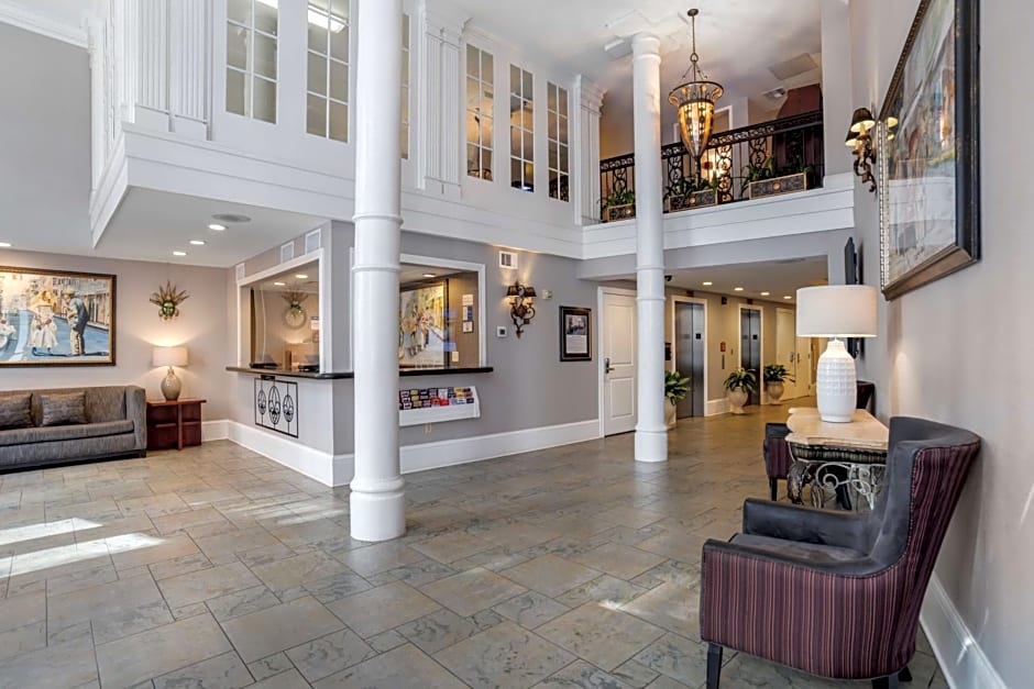 Best Western Plus St. Christopher Hotel