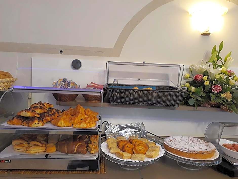 Hotel Atenea Golden Star