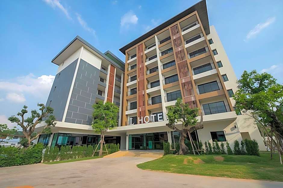 L Hotel