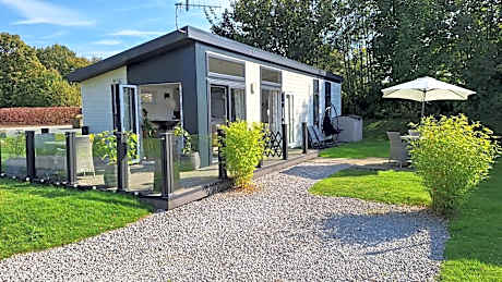 Inside No. 1 Retreat