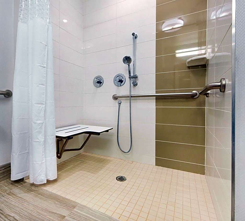 Hampton Inn By Hilton Lumberton, NC