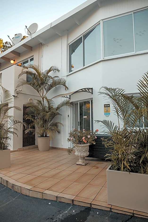 Beside Still Waters Boutique Hotel