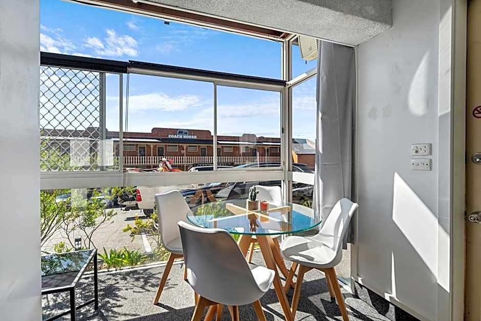 Coach House Launceston