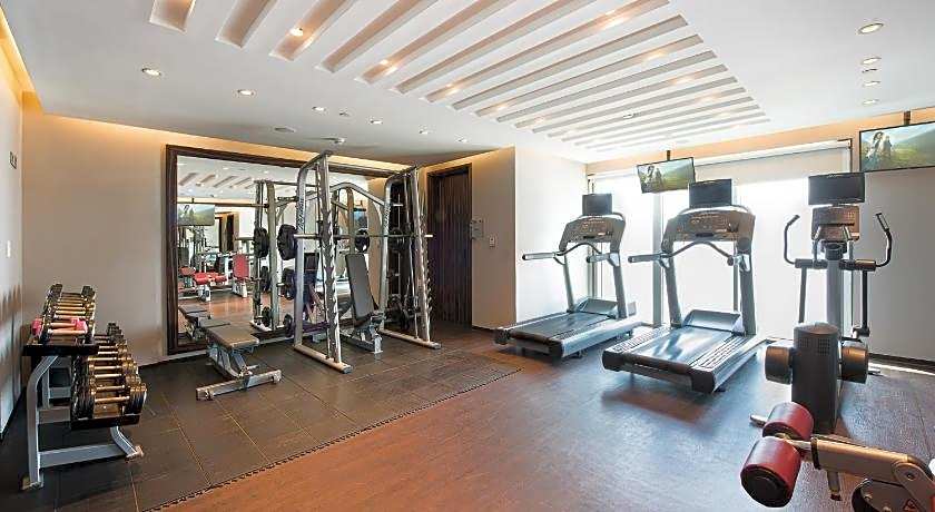 Centro Al Manhal by Rotana