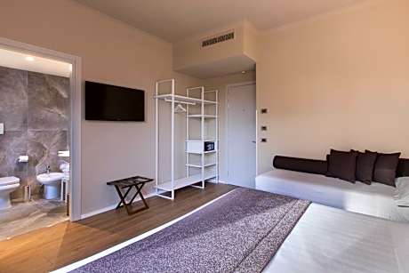 1 King Premium Sofa Bed