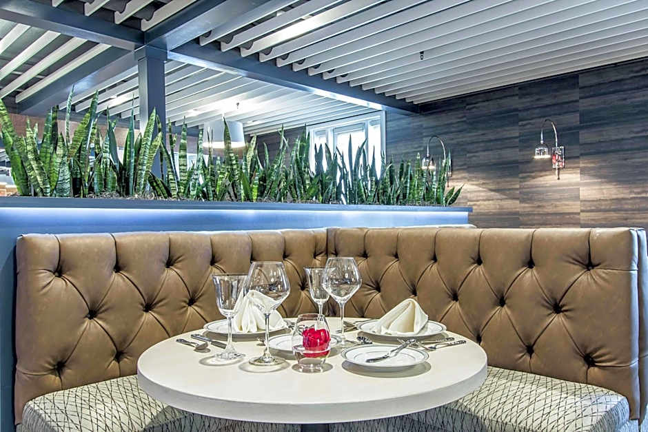 The Burgundy Hotel, Tapestry Collection by Hilton