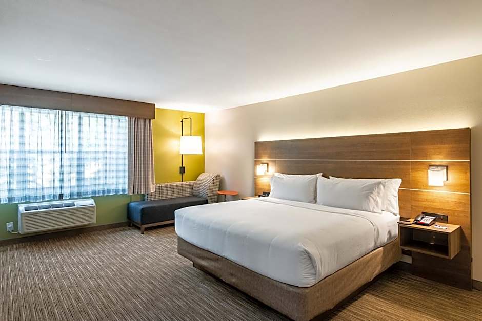 Holiday Inn Express Camarillo By IHG