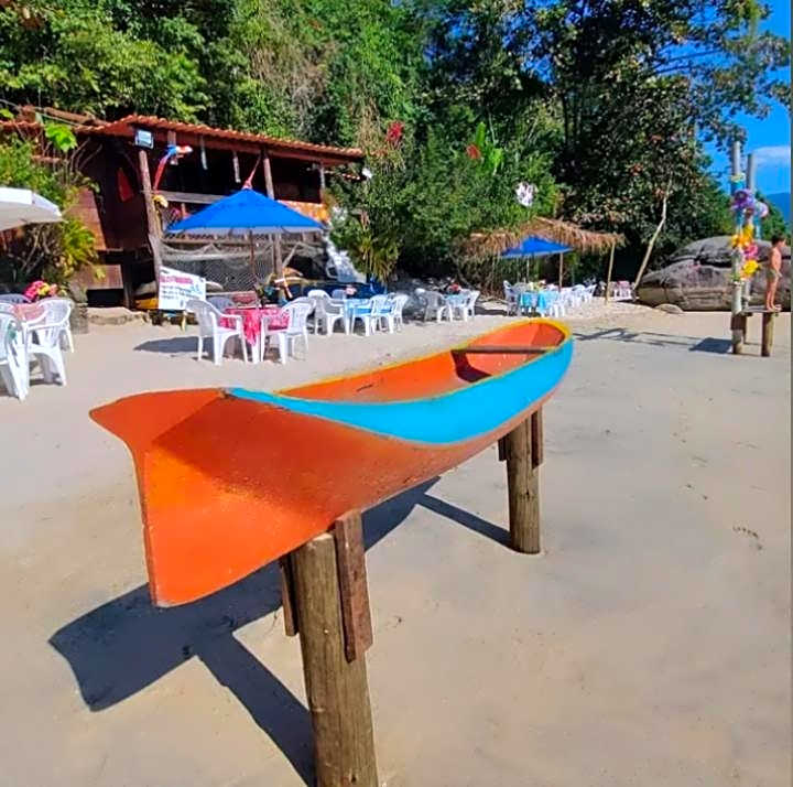 Casa praias de São Gonçalo em Paraty RJ