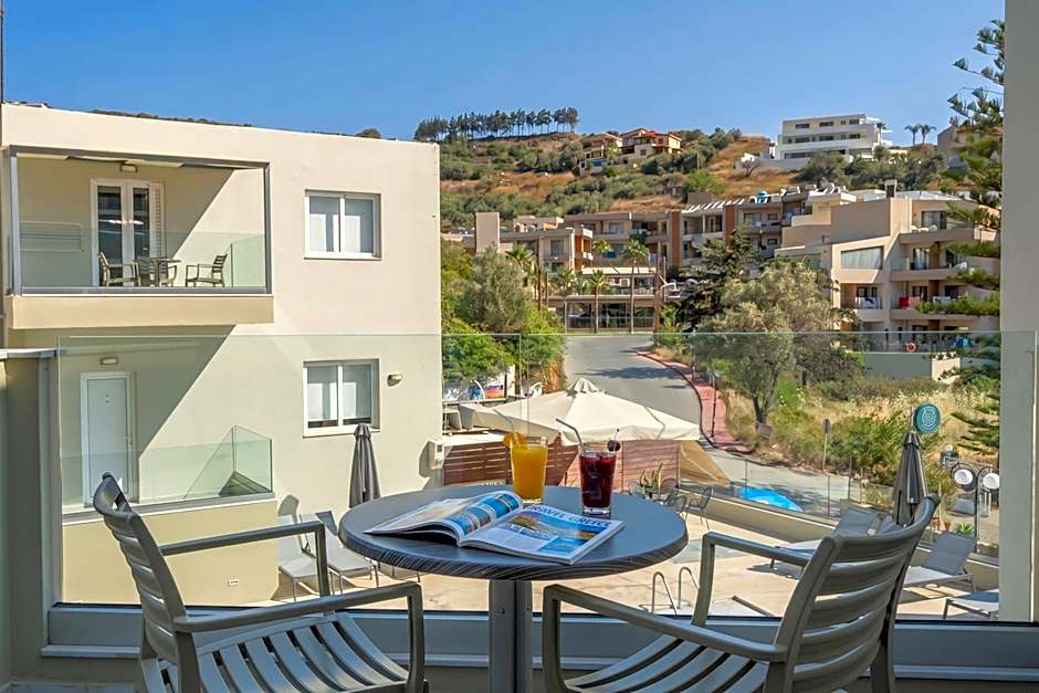 Blue Horizon Apartments