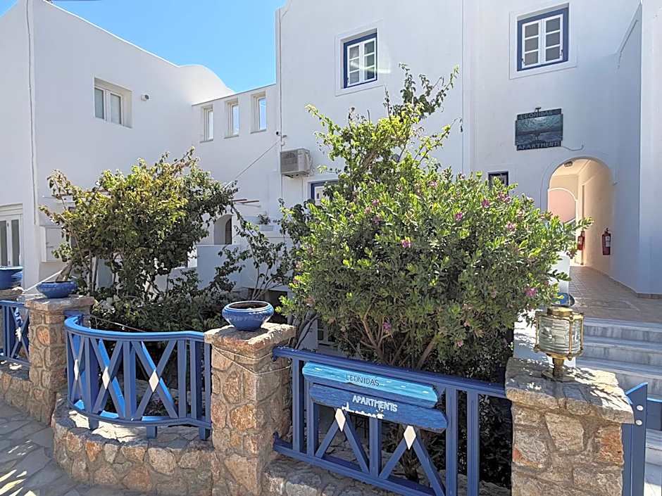 Leonidas Apartments