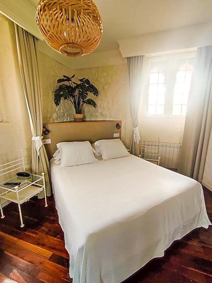 Hotel El Castillo de Los Locos