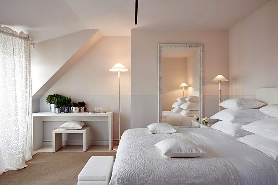 Monsieur George Hotel & Spa - Champs-Elysées