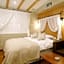 Hotel Woo (Adults Only)