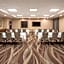 Best Western Plus Lincoln Inn & Suites