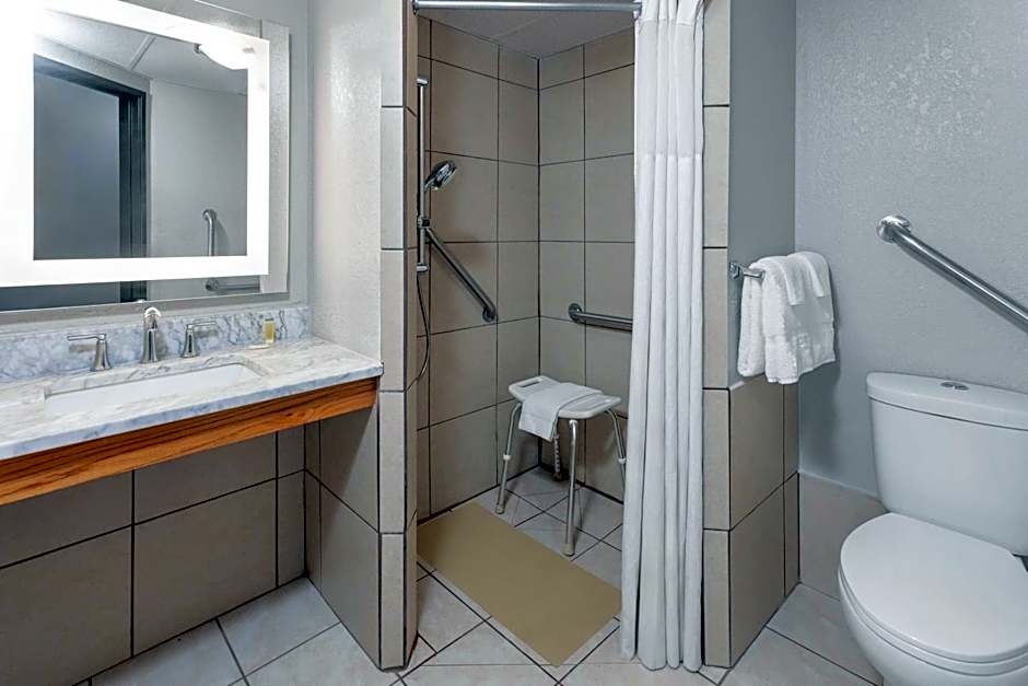 Days Inn by Wyndham Mason City