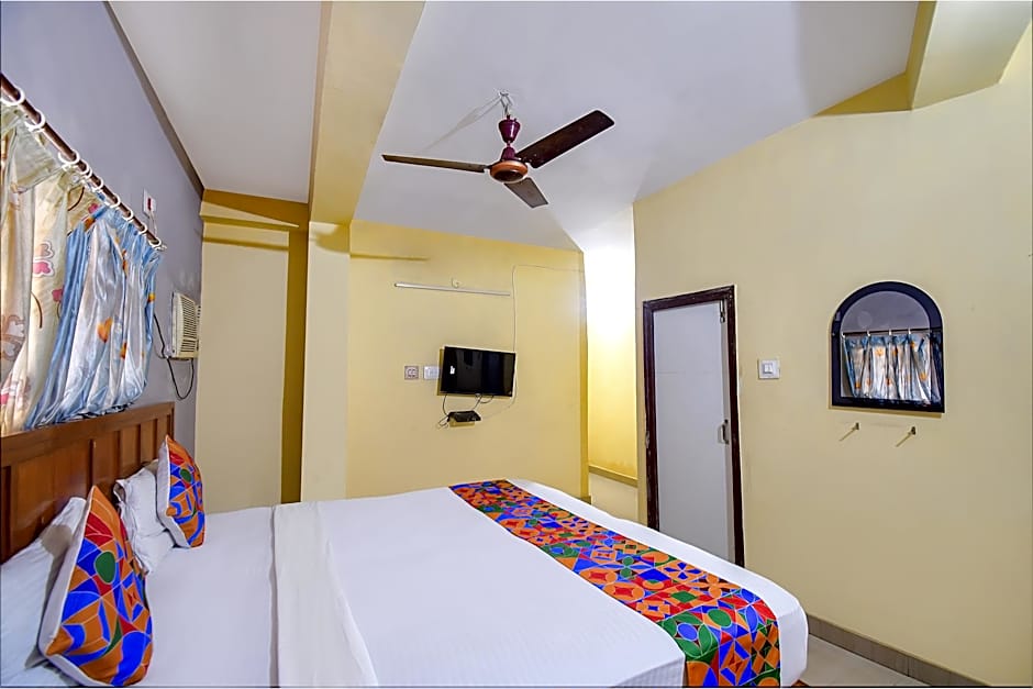 Capital O 85950 Indigo Inn – Calcutta, LA