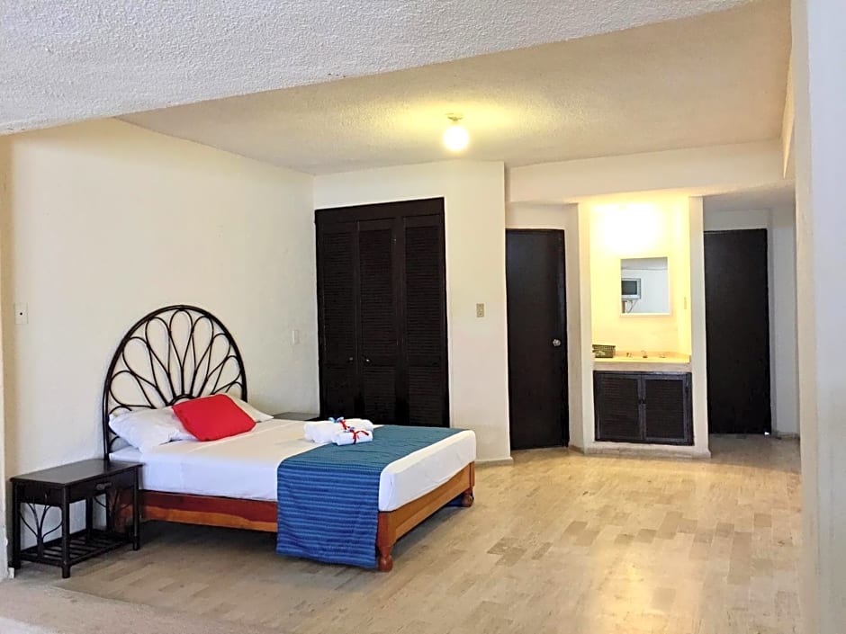 HOTEL Galerias Diana