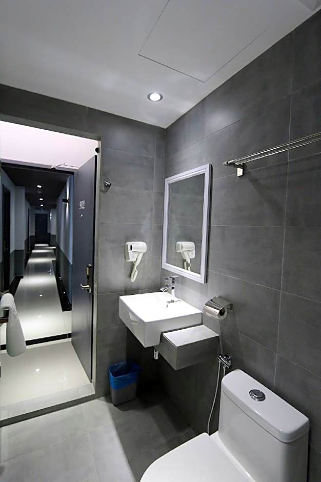 Hotel 99 - Sri Petaling @ Bukit Jalil