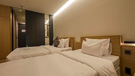 Deluxe Twin - Tax refund available at hotel