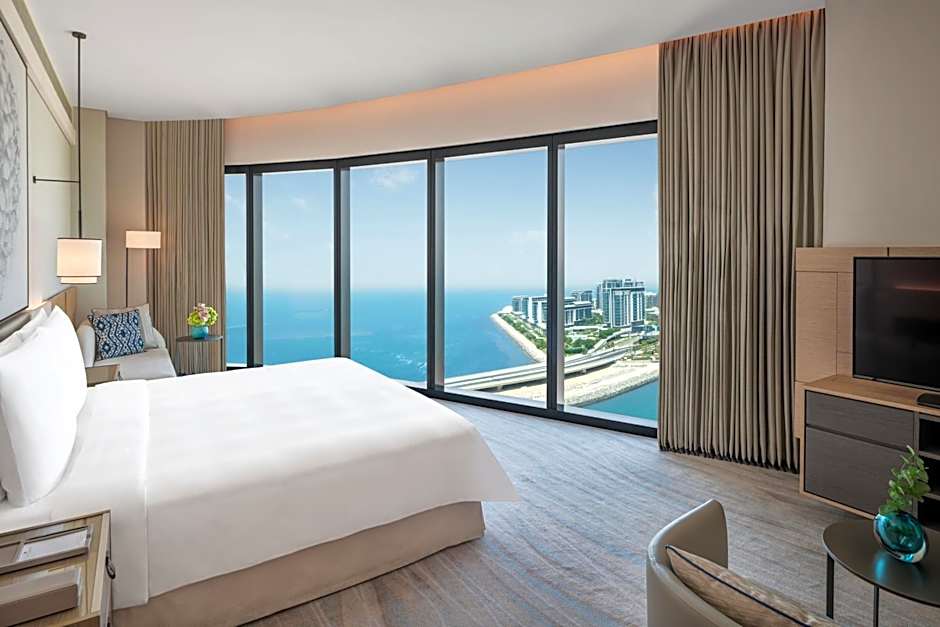Photo 1 of 5 of 1 Bedroom Suite, Sea View