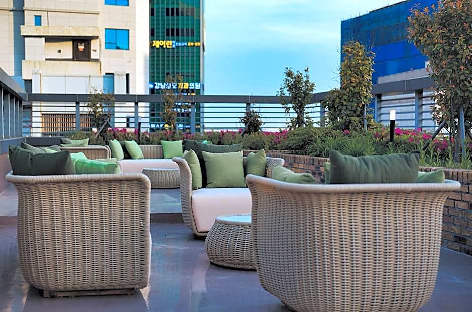 Hotel Ground27