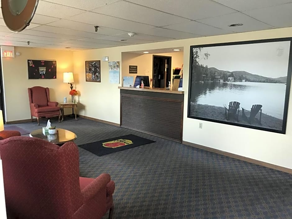 Super 8 by Wyndham Queensbury Glens Falls