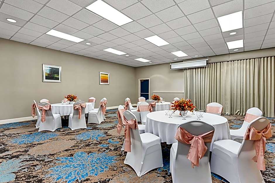 Best Western Cascadia Inn