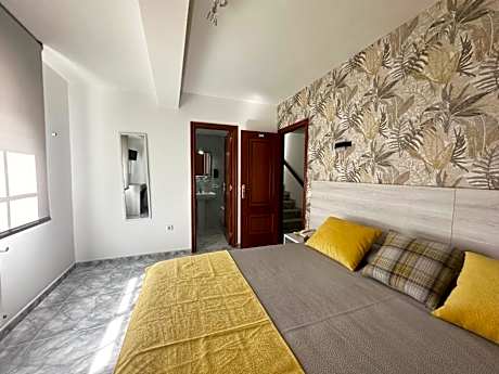 Double or Twin Room with Extra Bed (3 Adults)