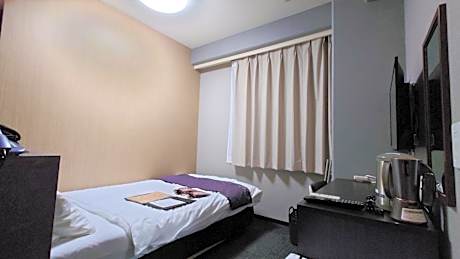 Renovated Standard Double Room with Small Double Bed - Non-Smoking