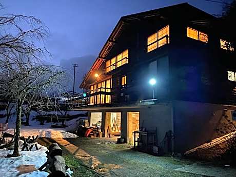 kakayama hutte