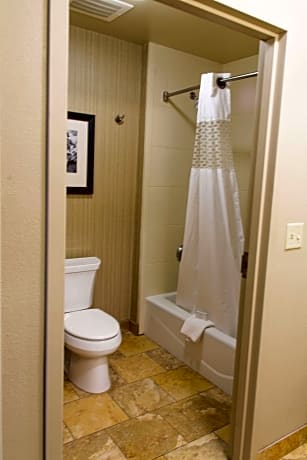 2 Queen Beds 1 Bdrm Suite Nonsmoking