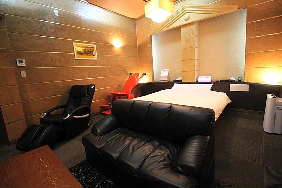 Utovilla HOTEL555 沼津店